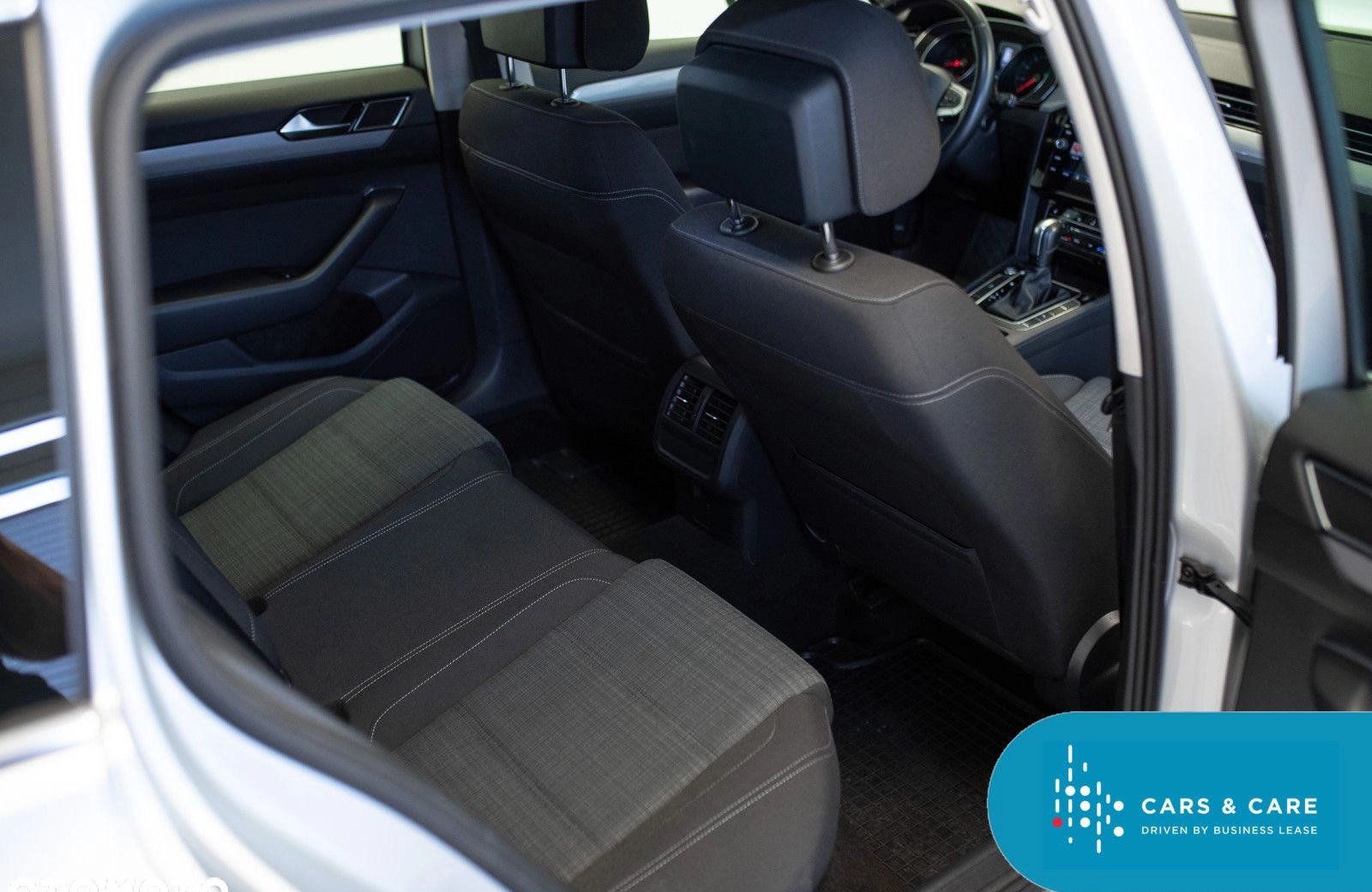 Volkswagen Passat cena 89900 przebieg: 166219, rok produkcji 2021 z Gostyń małe 254